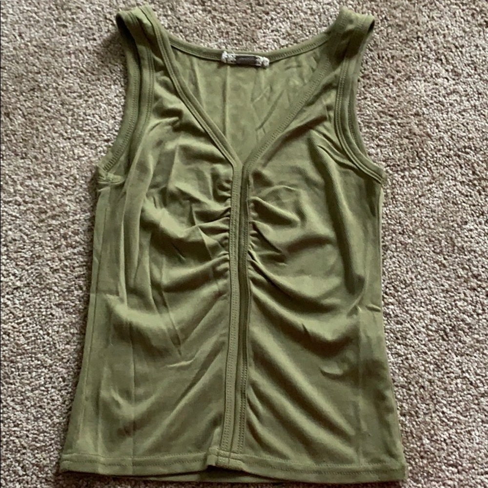 Buckle Gimmicks Shirred Ribbed Tank in Olive Green - Picture 7 of 10